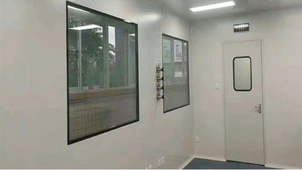 潔凈門